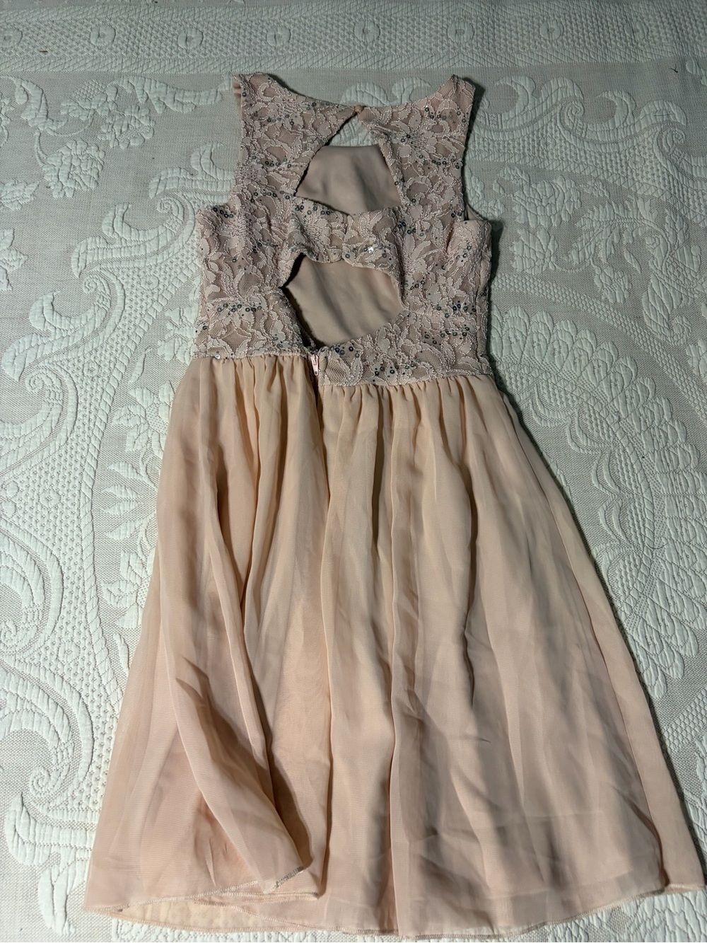 EUC Speechless Blush Lace Sequin Party Dress size 7 juniors